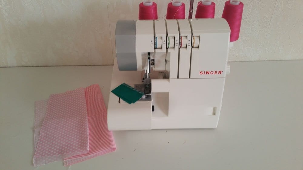 Singer Overlock